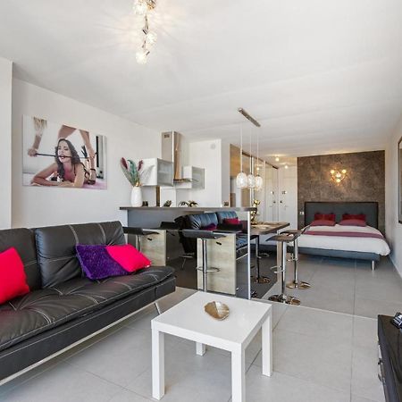 Village Naturiste R4N - Le Wildly Heliopolis Luxe Agde Exteriör bild